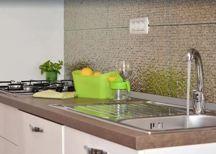 Βίλα Golden View Τρογκίρ