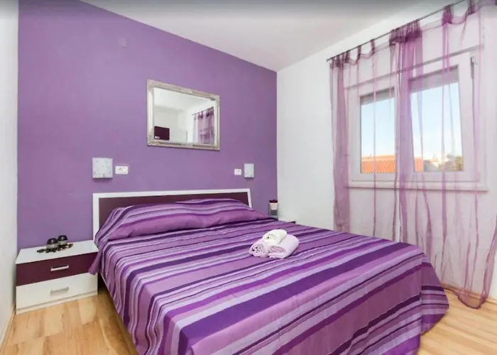 Golden View Villa